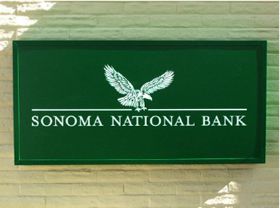 Leuchtkasten Sanoma Bank.jpg